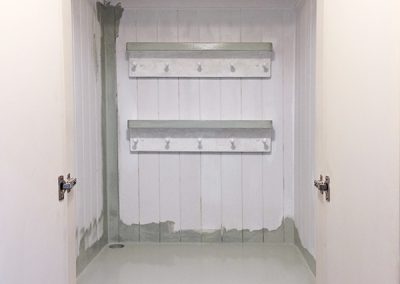 castlefix bespoke carpentry laundry cupboard 3