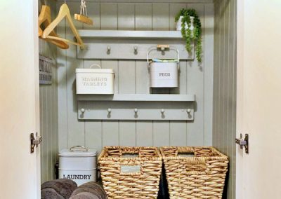 castlefix bespoke carpentry laundry cupboard 4